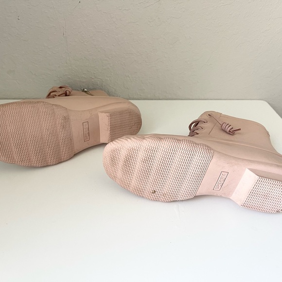 Sperry Rain Boots - Picture 4 of 10